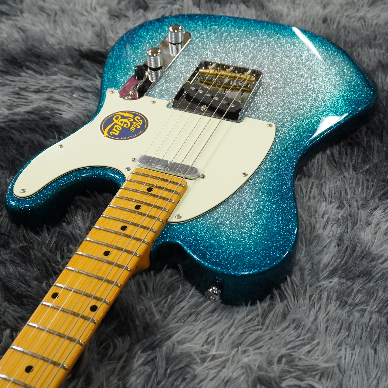 Sire Larry Carlton T7 New Gen Skyburst.SP (Skyburst Sparkle