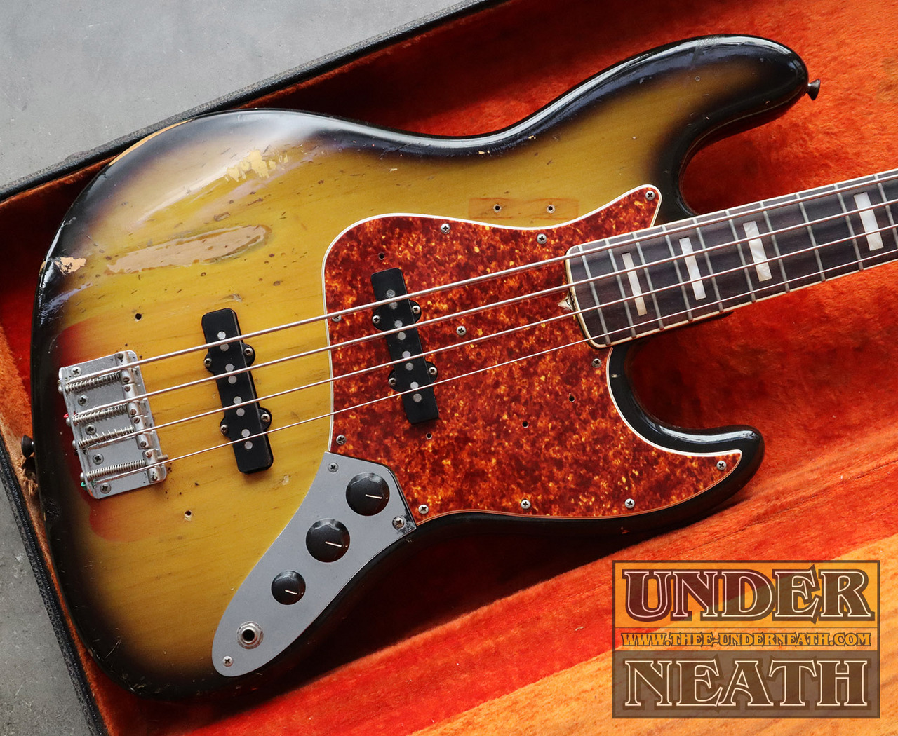 Fender 1972 Jazz Bass (SB/R)（ビンテージ）【楽器検索デジマート】