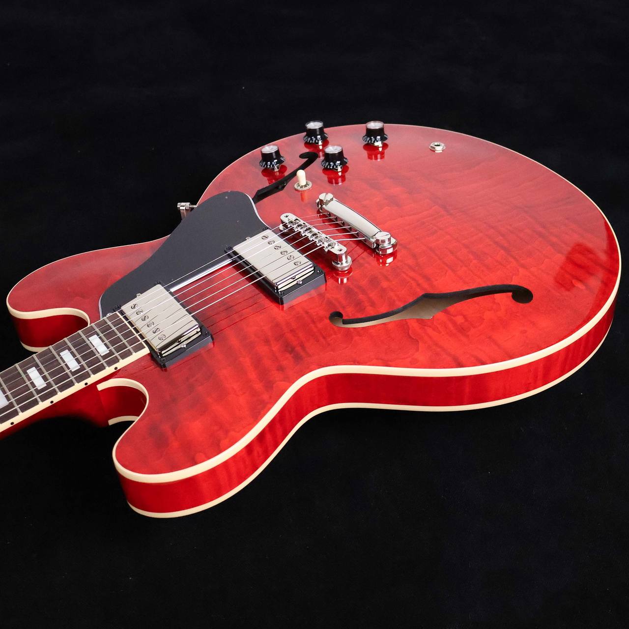 Gibson ES-335 Figured Sixties Cherry S/N：214340367 【セミアコ