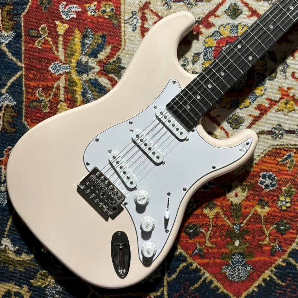 BUSKER'S BST-Standard PKW ストラトキャスタータイプ ローステッド