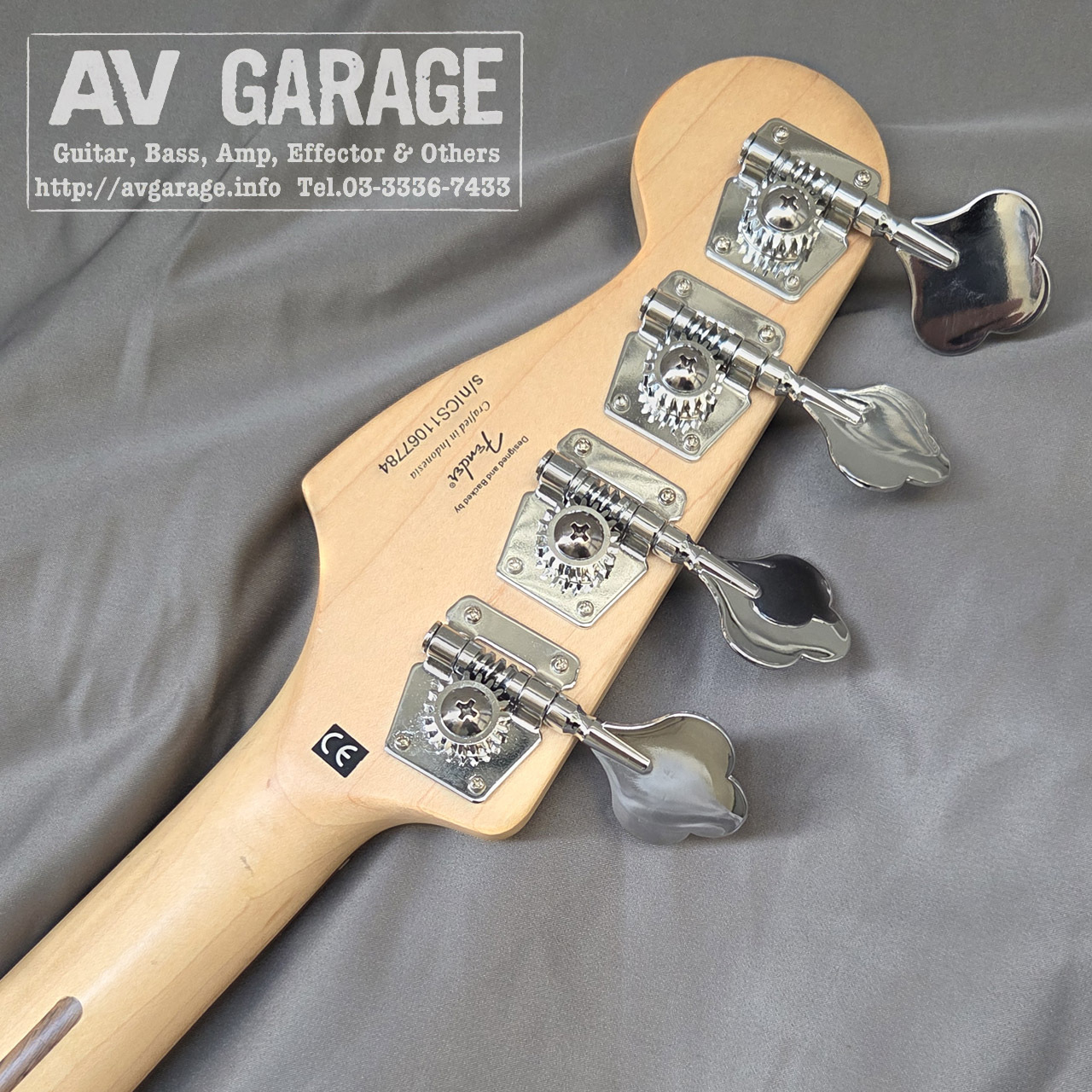 Squier by Fender Vintage Modified Jaguar Bass Special PJ type