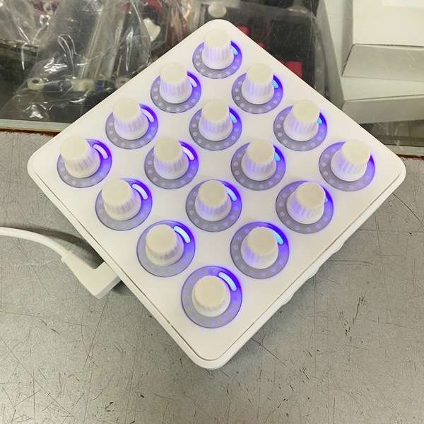DJ TechTools Midi Fighter Twister（中古）【楽器検索デジマート】