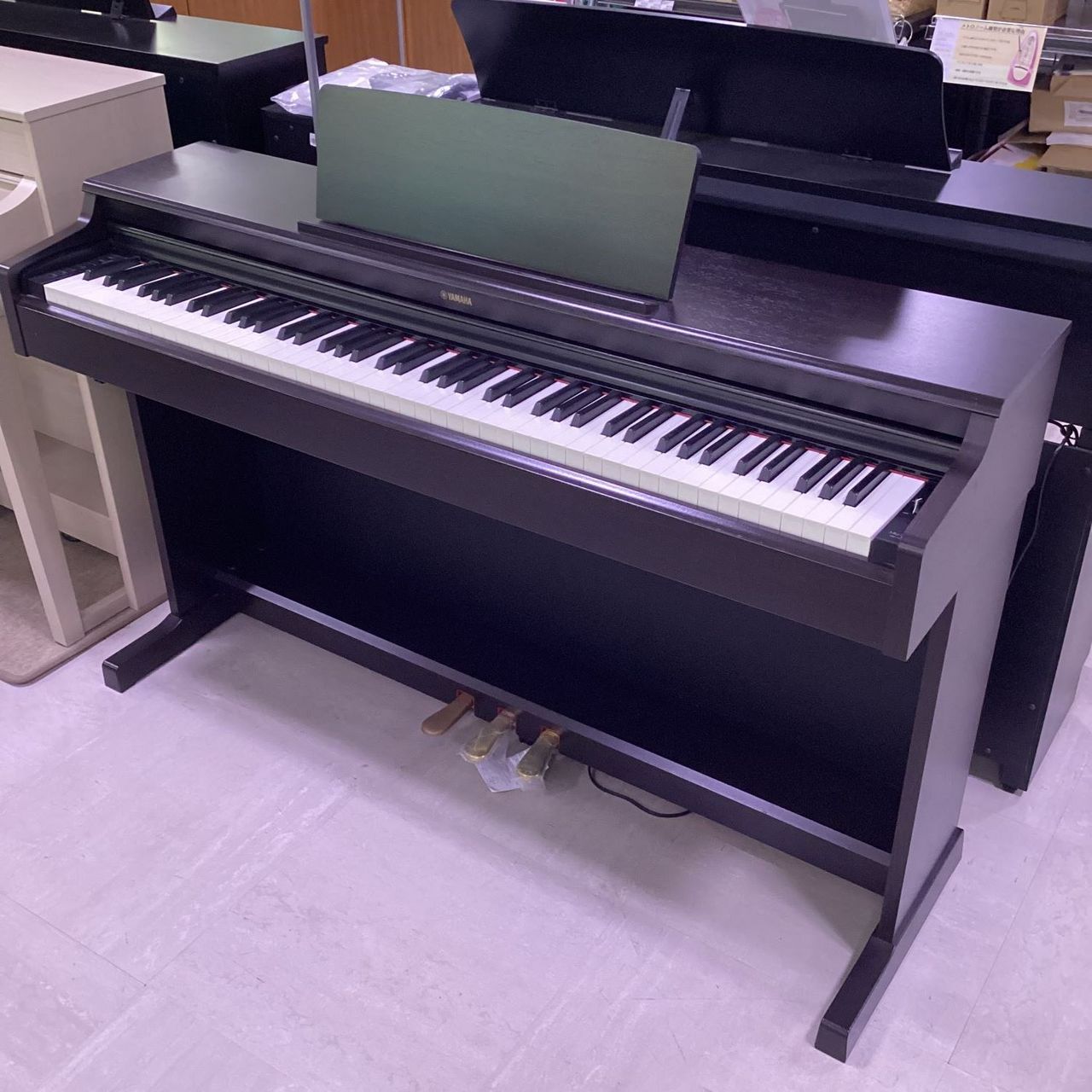 専用中！ YAMAHA YDP-164 21年製 激可愛い♥ほぼ未使用&新品L 送料込み YAMAHA 電子ピアノ YDP-164 2020年購入 激可愛い♥ア