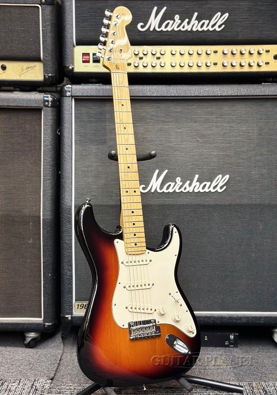 ギター Fender American Standard Stratocaster UG Fender American Standard Stratocaster UG - Black | Blue