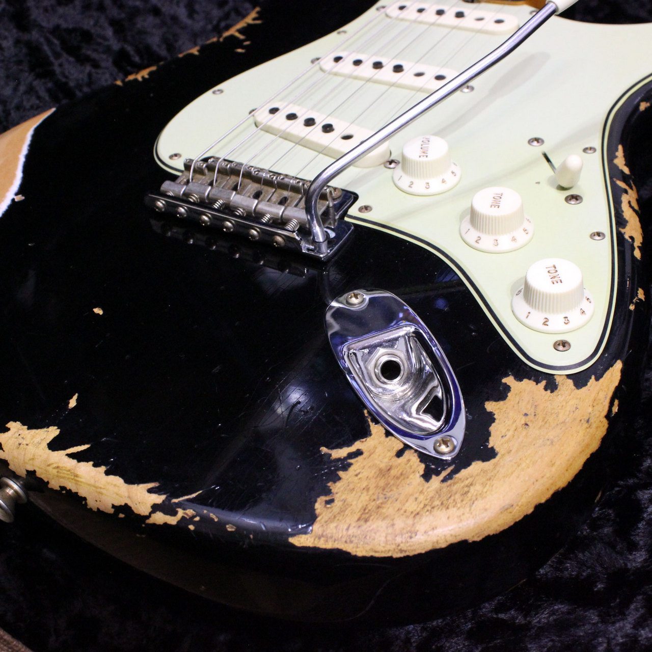 Fender Custom Shop 1960 Stratocaster Heavy Relic Aged Black ヘビー 