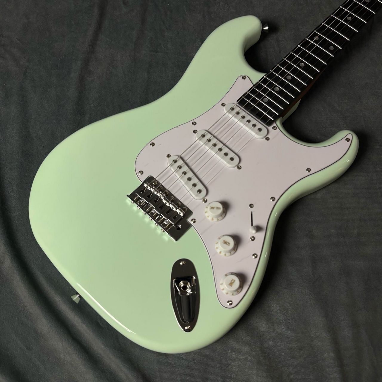 BUSKER'S BST-Standard GRW ストラトキャスタータイプ（新品