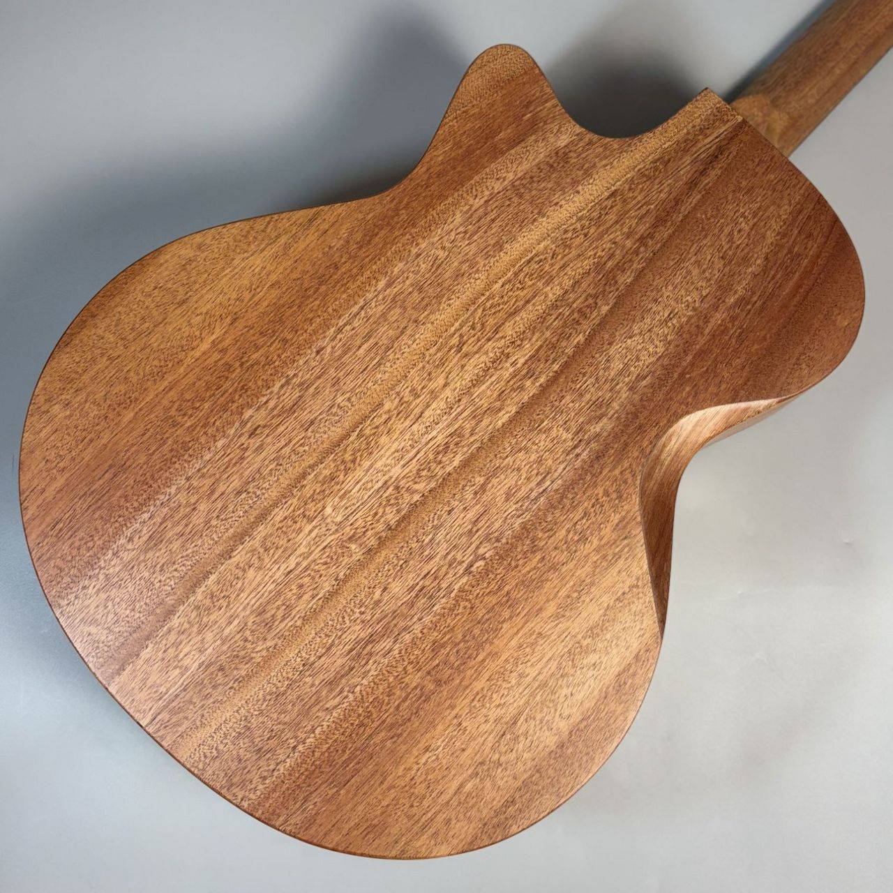 Furch VioletDLX Gc-EMa2026 アコースティックギター【現物写真