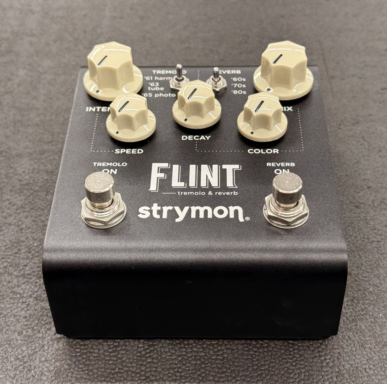 strymon FLINT tremolo & reverb V2（中古）【楽器検索デジマート】