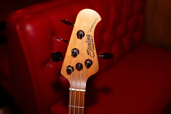 Sterling by MUSIC MAN STINGRAY PETE WENTZ FIESTA RED（新品/送料