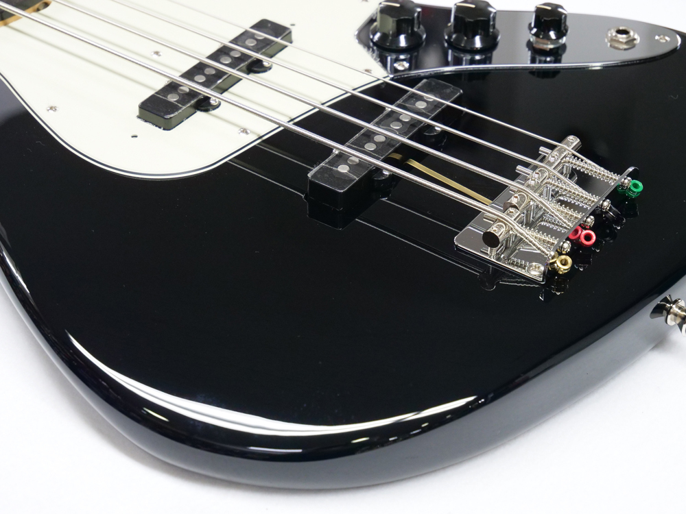 Fender Made in Japan Traditional 60s Jazz Bass 2022 (Black