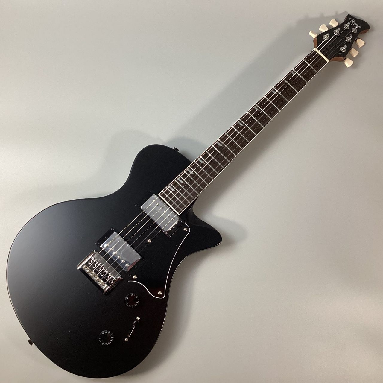 エレキギター ブラック ハムバッカー Ryoga SKATER Black エレキギター ハムバッカー ベイクドメイプル