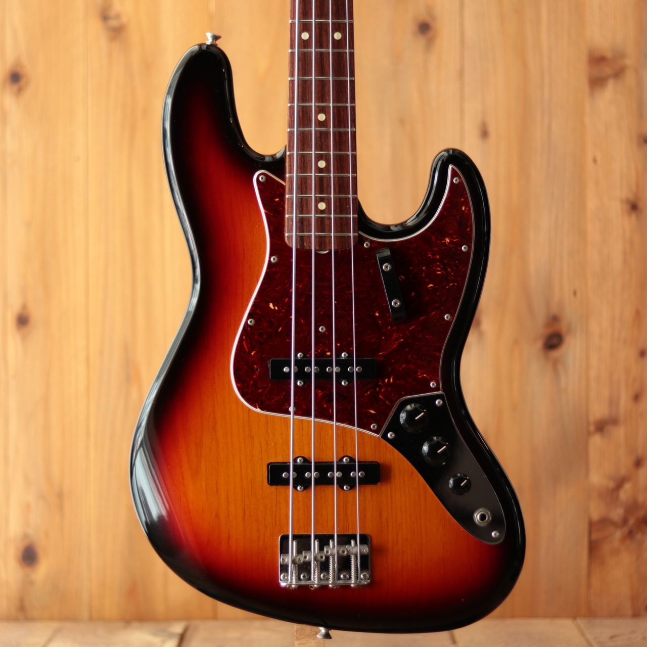 ベース Fender American Vintage 62 Jazz Bass used】Fender / American Vintage 62 Jazz Bass 4.295kg