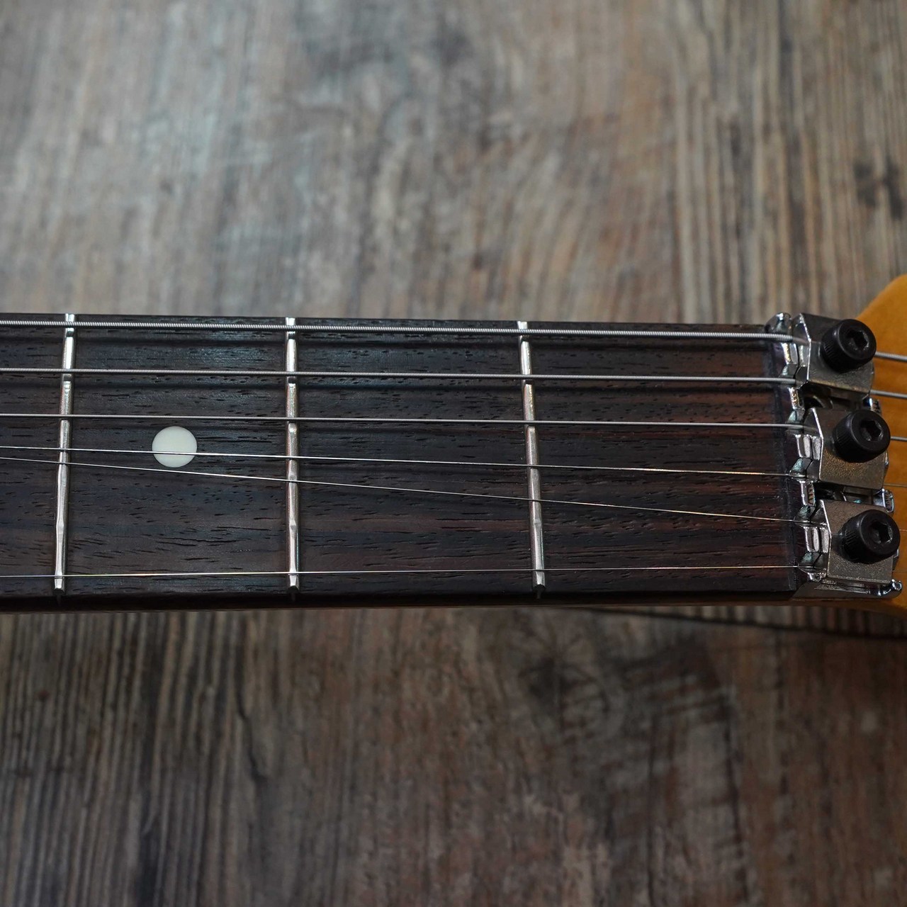 Fender Japan STR（中古）【楽器検索デジマート】