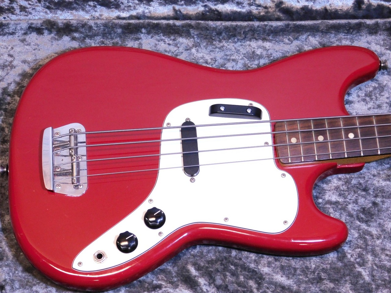Fender MusicMaster Bass '74（ビンテージ）【楽器検索デジマート】