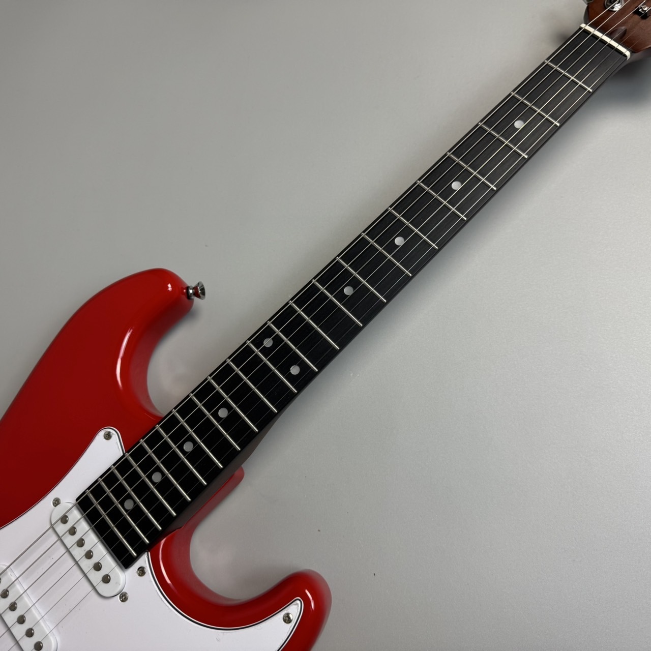 BUSKER'S BST-Standard ストラトキャスタータイプ ローステッド