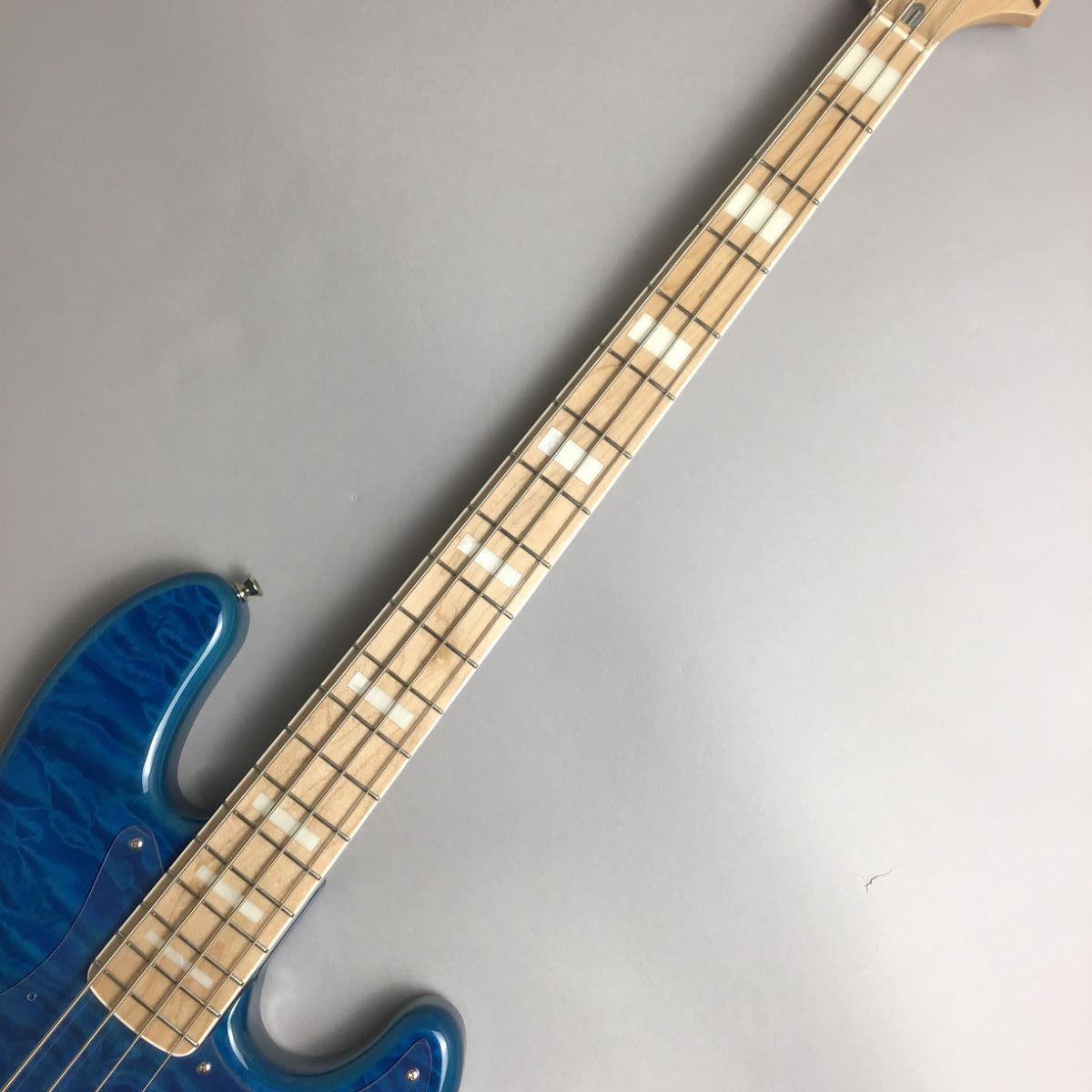 Fender FSR Made in Japan Traditional II 70s JazzBass