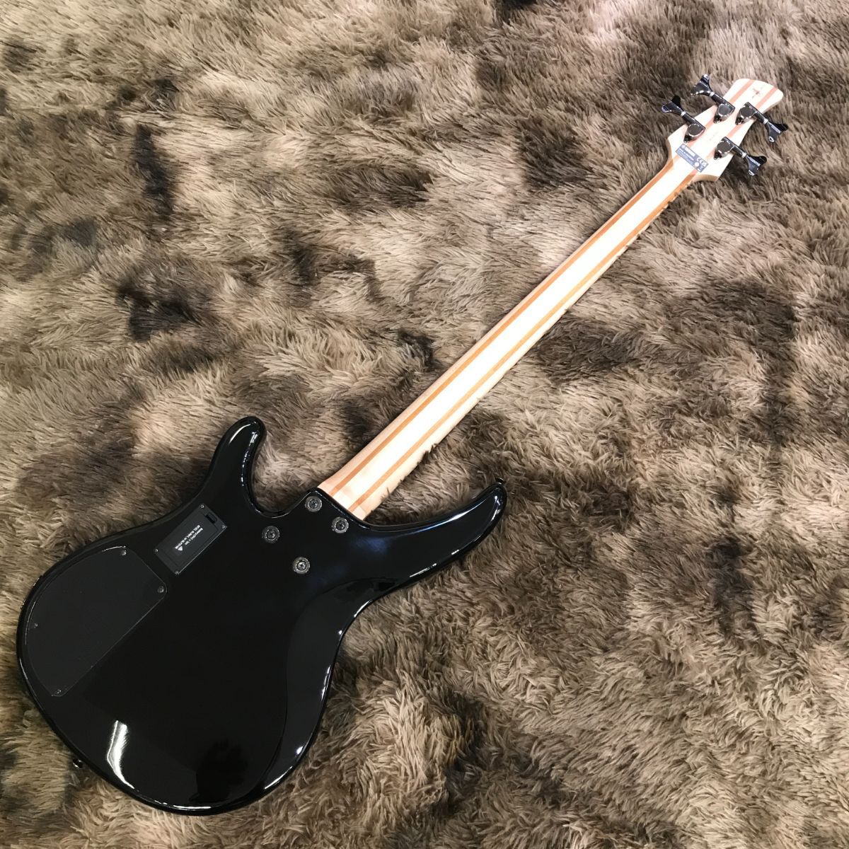 YAMAHA TRBX304 / ブラック(BL)（新品/送料無料）【楽器検索デジマート】