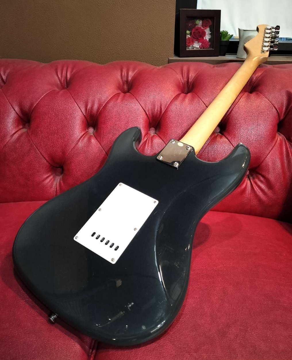 Bacchus BST-1R-CAR Universe Series Electric Guitar, Candy