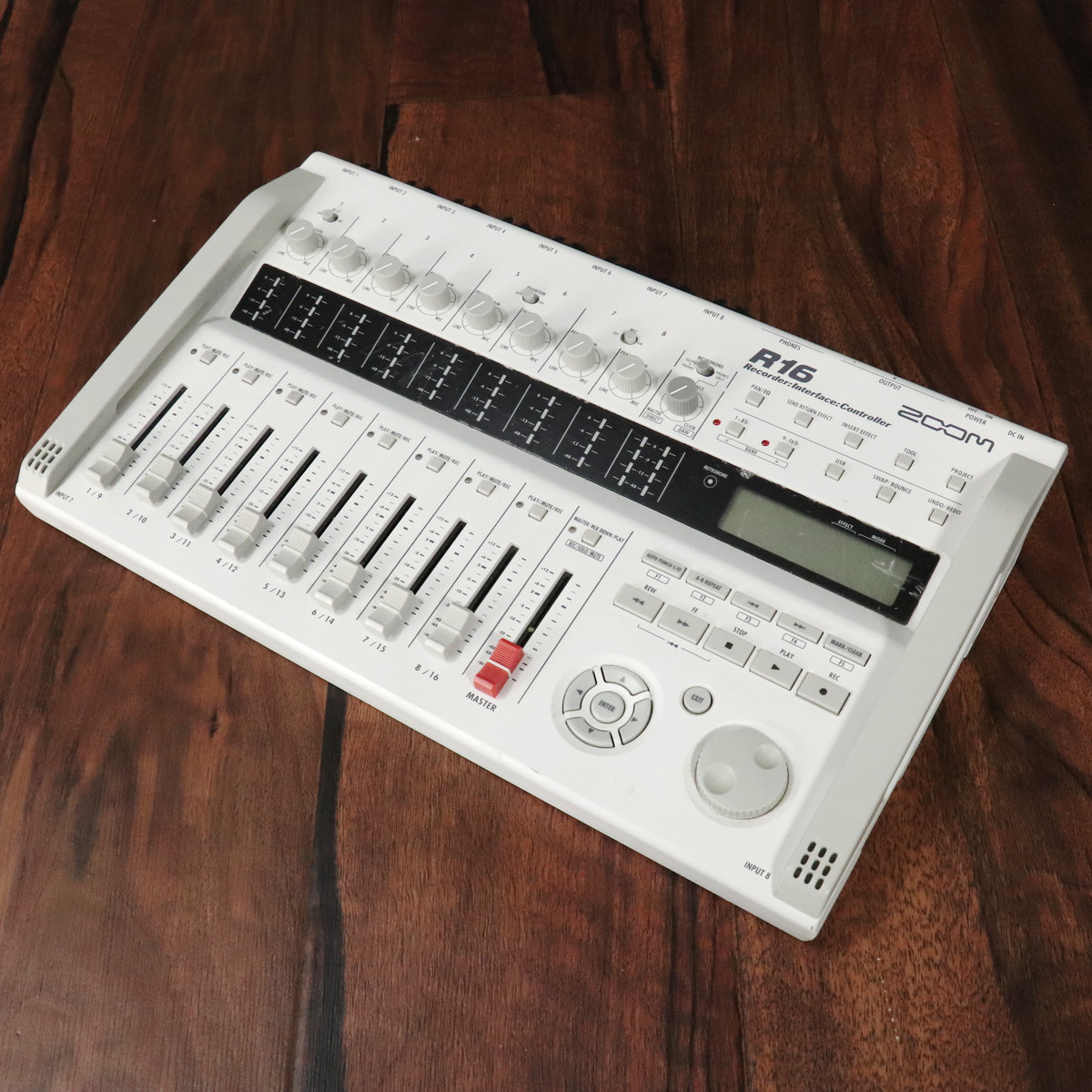 ZOOM R16 / Recorder : Interface : Controller 【梅田店】（中古 