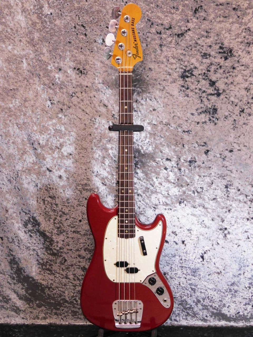 Fender Mustang Bass '67（ビンテージ）【楽器検索デジマート】