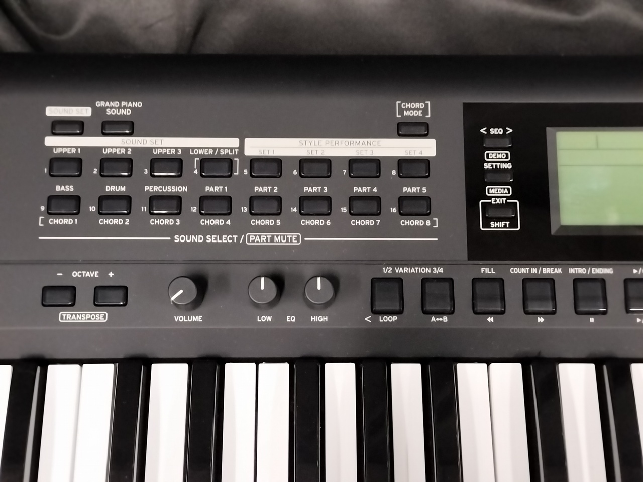 KORG i3 MUSIC WORKSTATION(コルグ ミュージック・ワークステーション