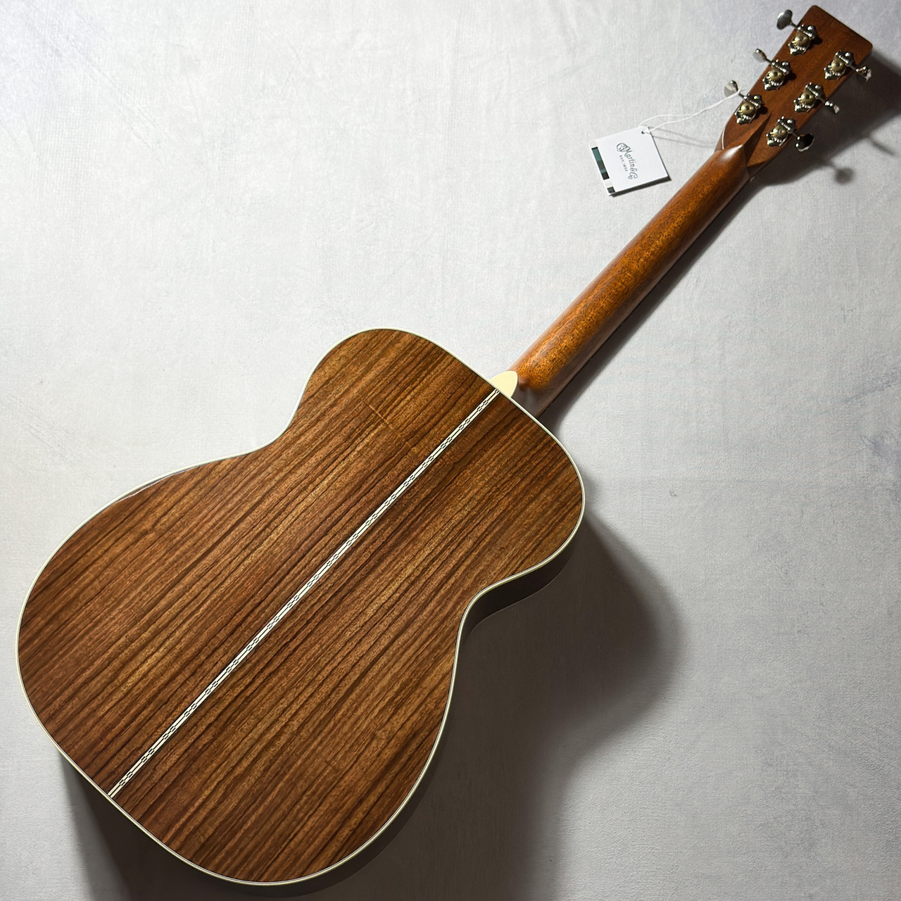 専用 Martin D-28 シリアルナンバー入り 木製プレート 【公式通販】