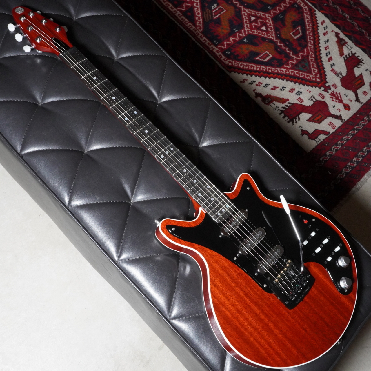 Kz Guitar Works KZ RS Hybrid Junior w/Kz Treble Booster Mod