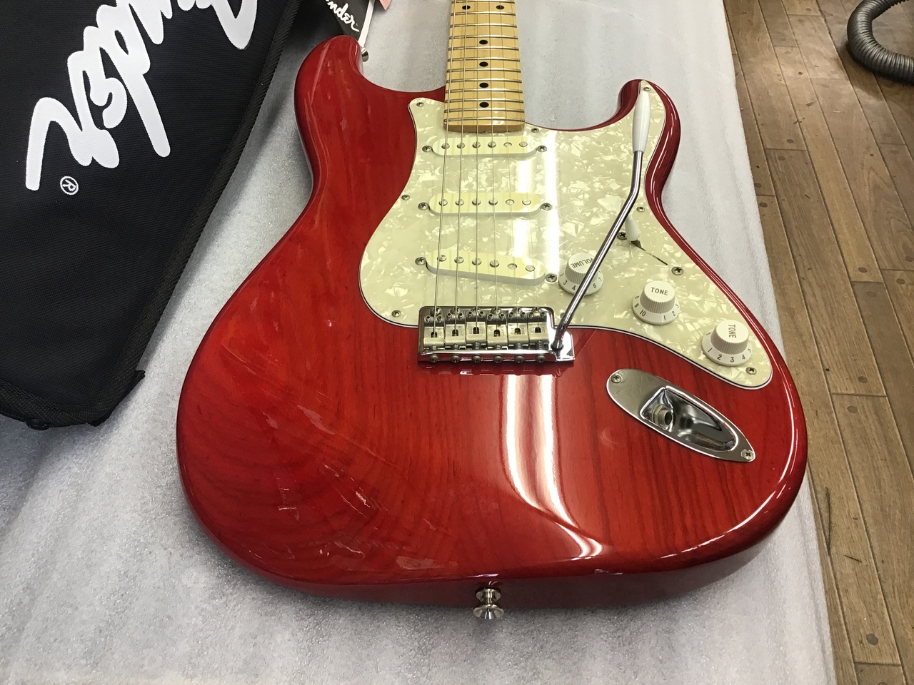 ギター Fender JAPAN STRATOCASTER ST57/ASH Fender Japan ST57 ASH(中古)【楽器検索デジマート】