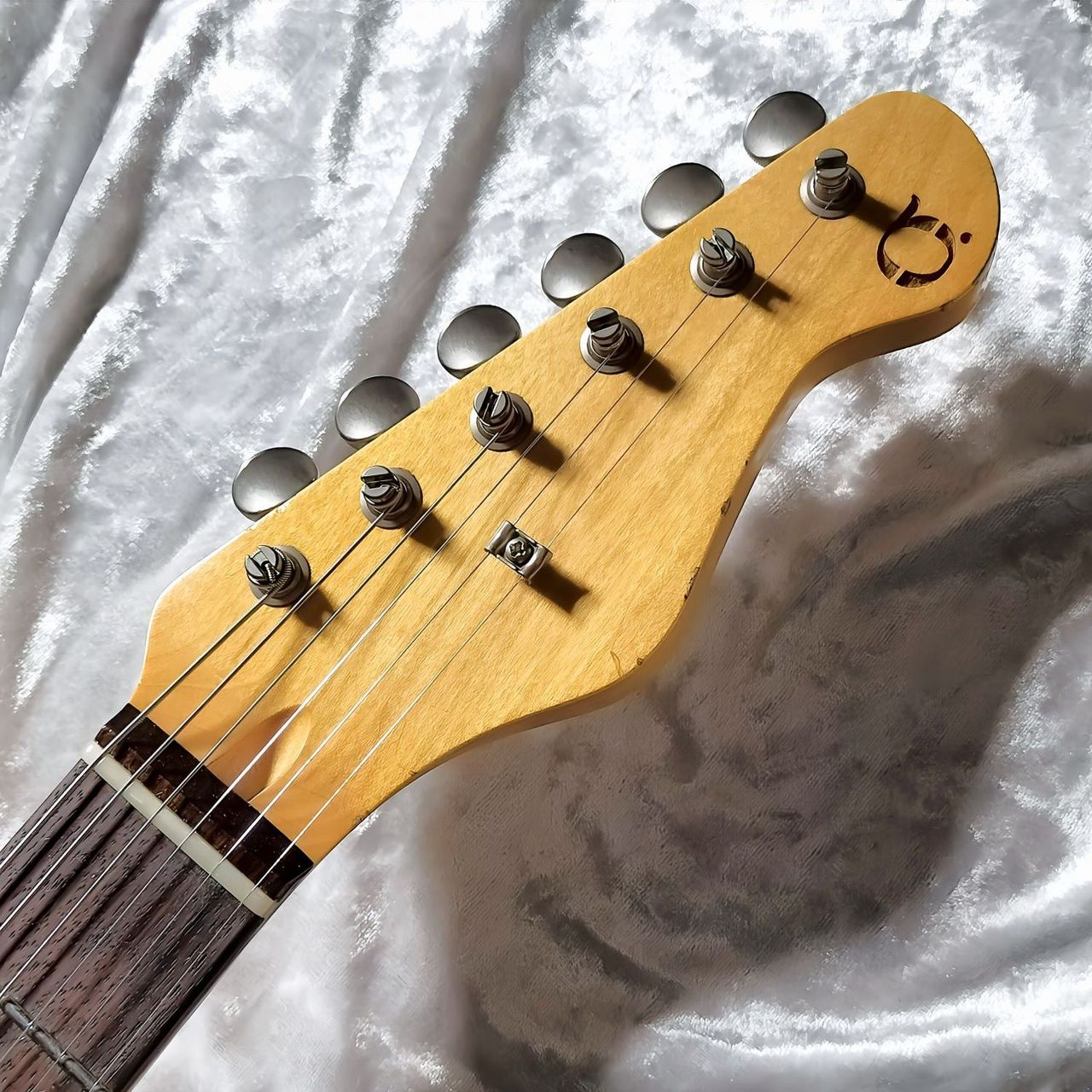 Black Smoker TRAD MASTER SIGMA-JM Gold Anodized Medium aged 濡羽色
