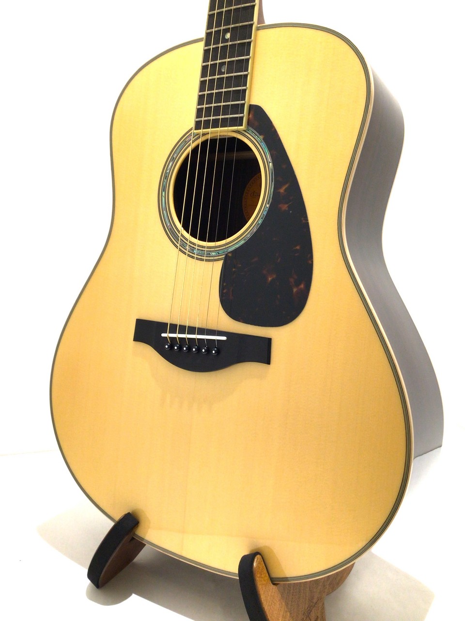 YAMAHA LL16 美品です YAMAHA LL16 ARE（新品/送料無料）【楽器検索デジマート】