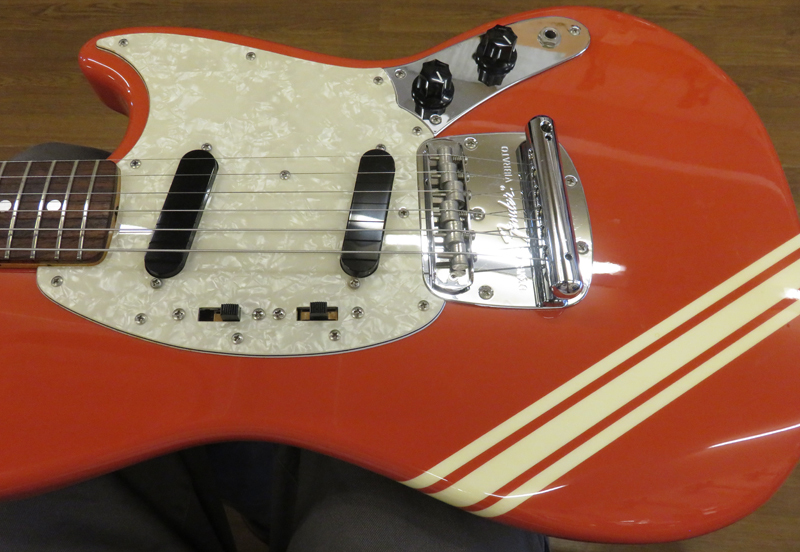 ぷゅ Fender Japan MG73/CO (OCR) Fender Japan MG73-CO FRD(中古)【楽器検索デジマート】