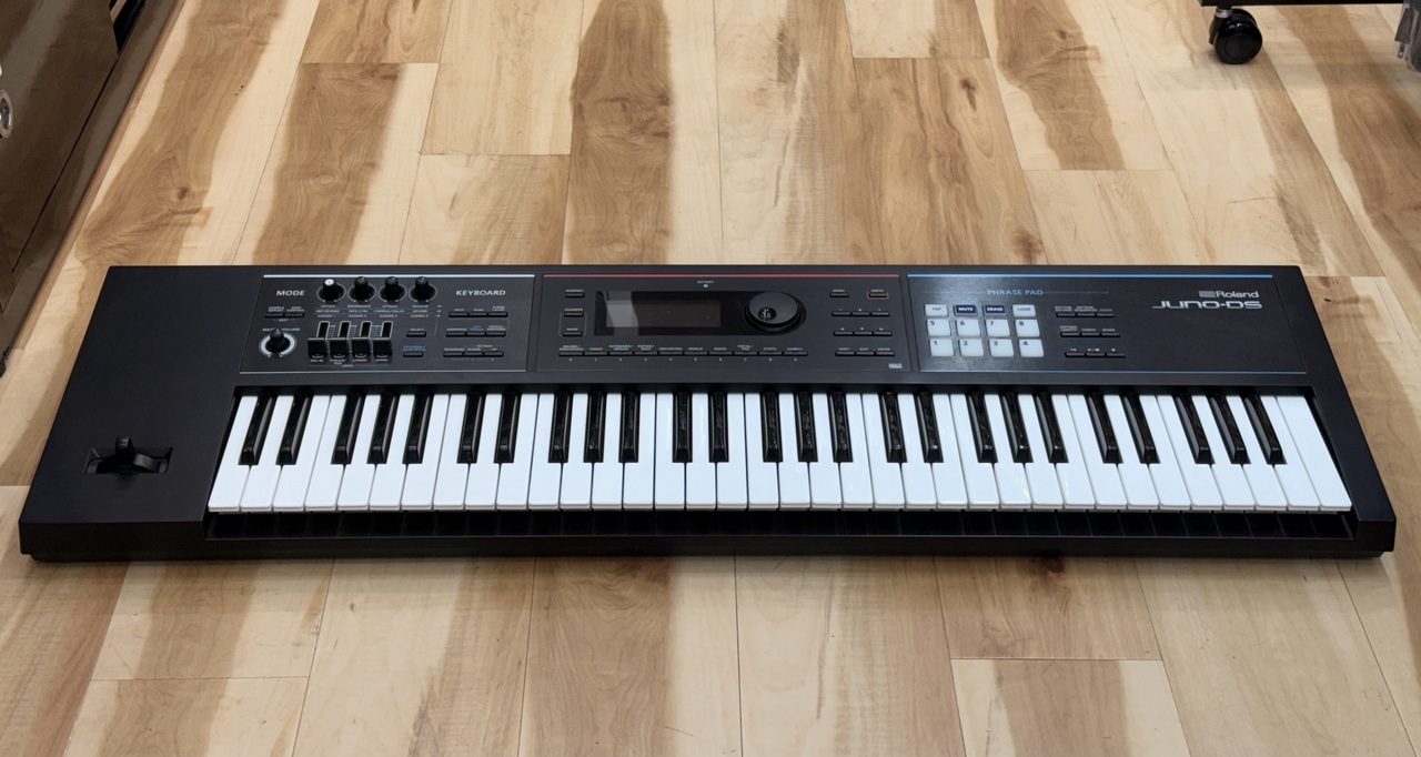 【中古】Roland Juno-DS 61限 中古】Roland Juno-DS 61限 中古】 Roland / JUNO-DS61