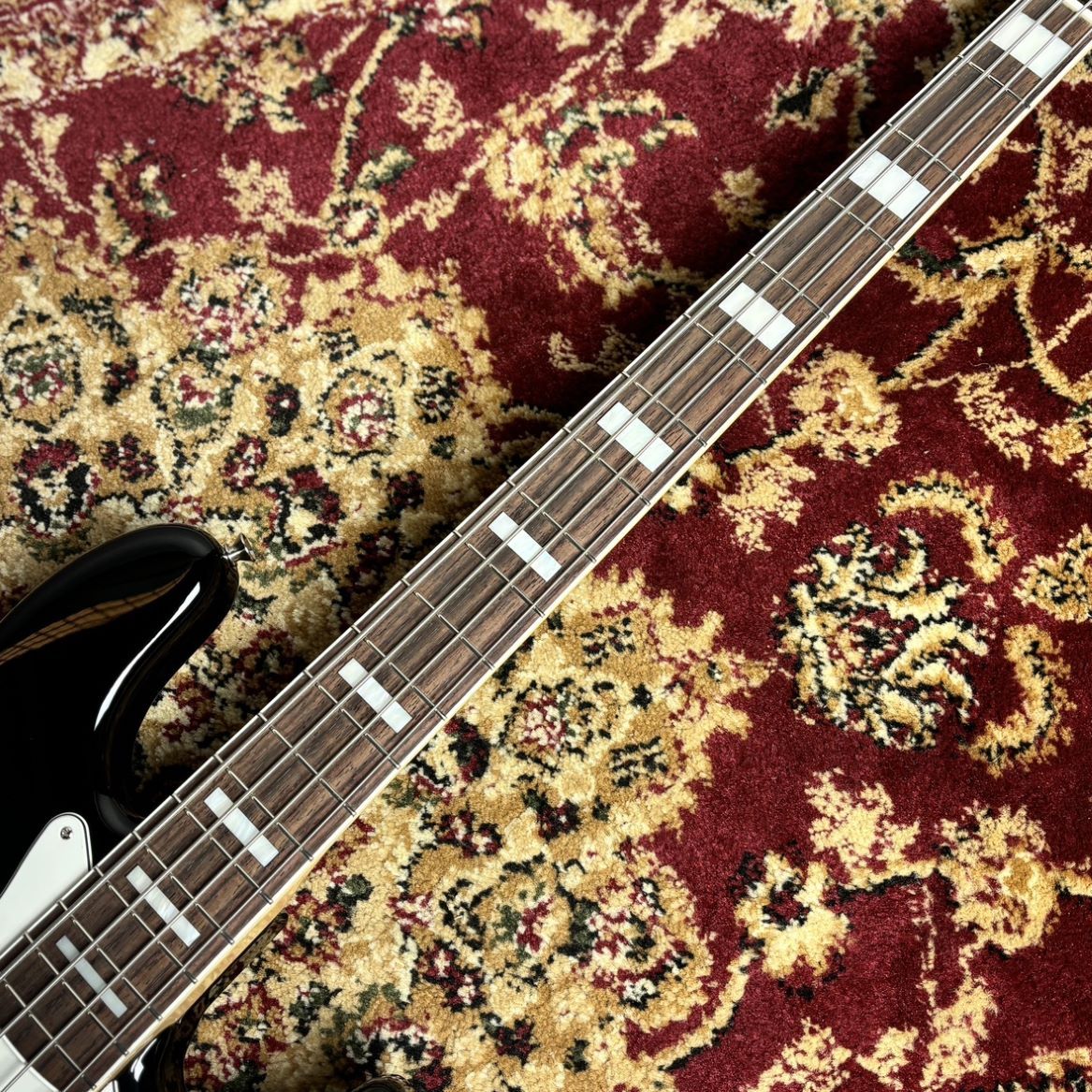 Fender (フェンダー) Made in Japan Traditional Late '60s Jazz Bass