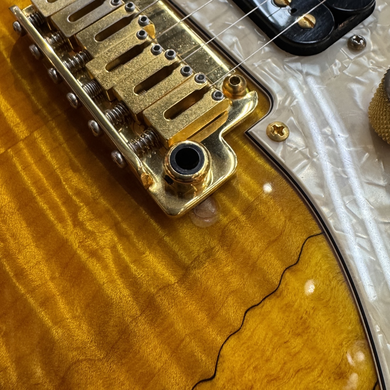 James Tyler 【オール極上杢個体】USA Studio Elite HD Honey Sunburst