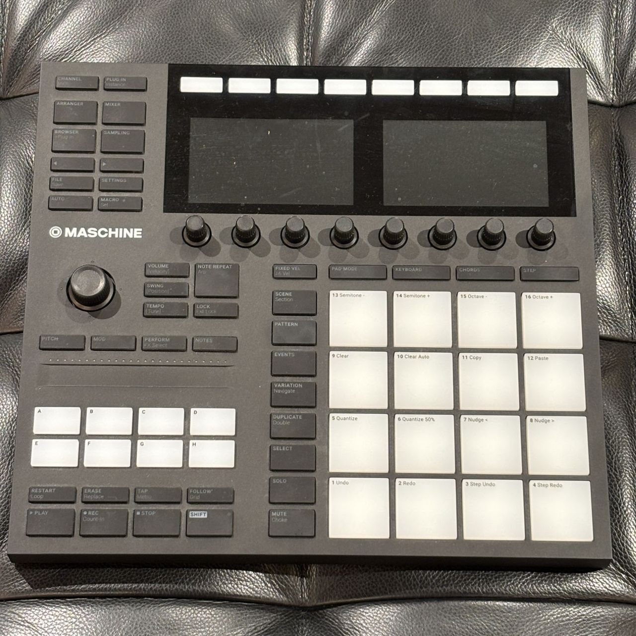 NATIVE INSTRUMENTS MASCHINE MK3（中古/送料無料）【楽器検索