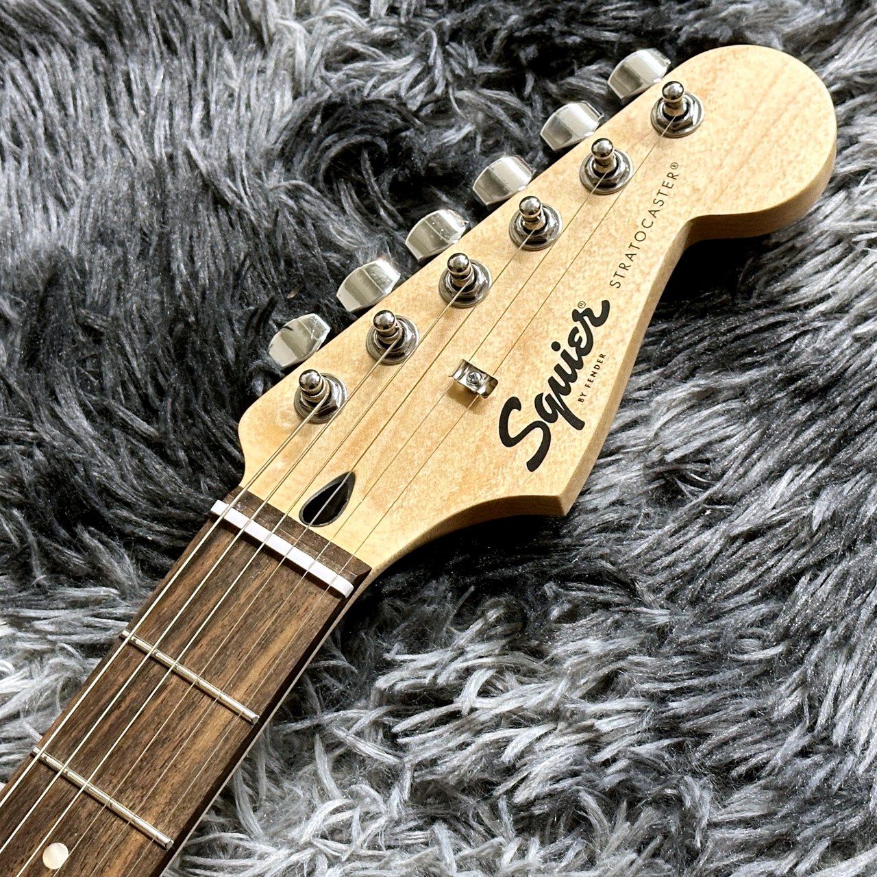 Squier by Fender Sonic Stratocaster, Laurel Fingerboard, White