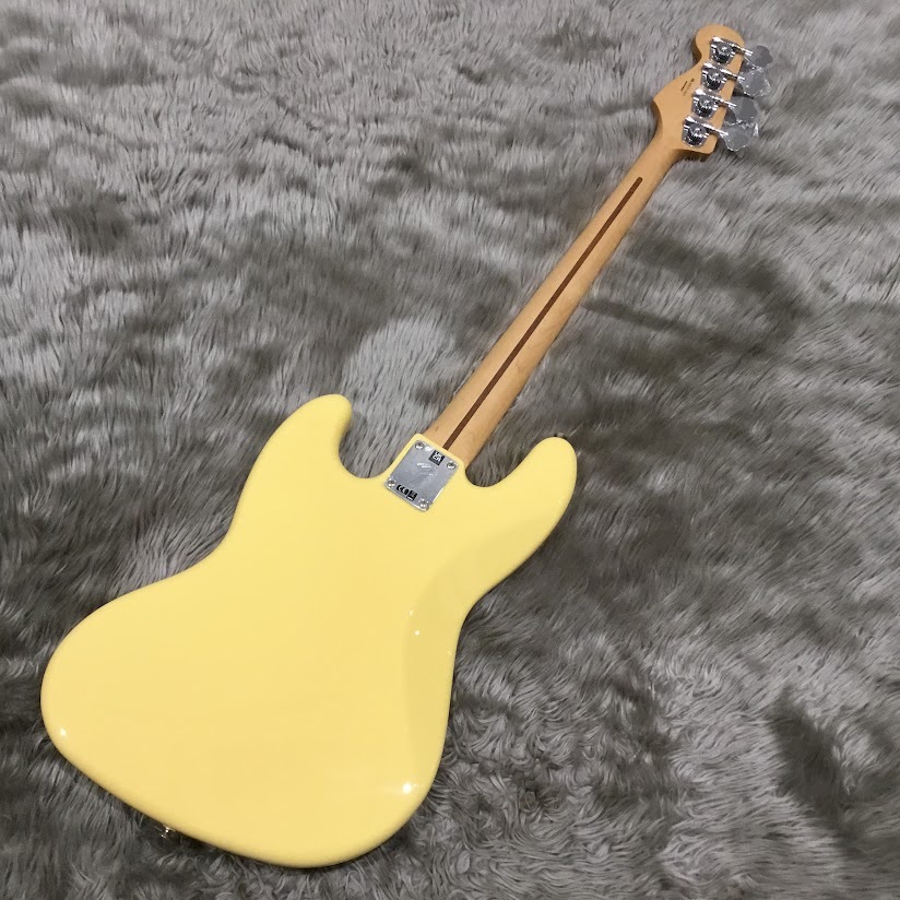 Fender （フェンダー）Player Jazz Bass/メイプル指板/Buttercream/実物写真【SALE/送料無料】（新品特価/送料 無料）【楽器検索デジマート】