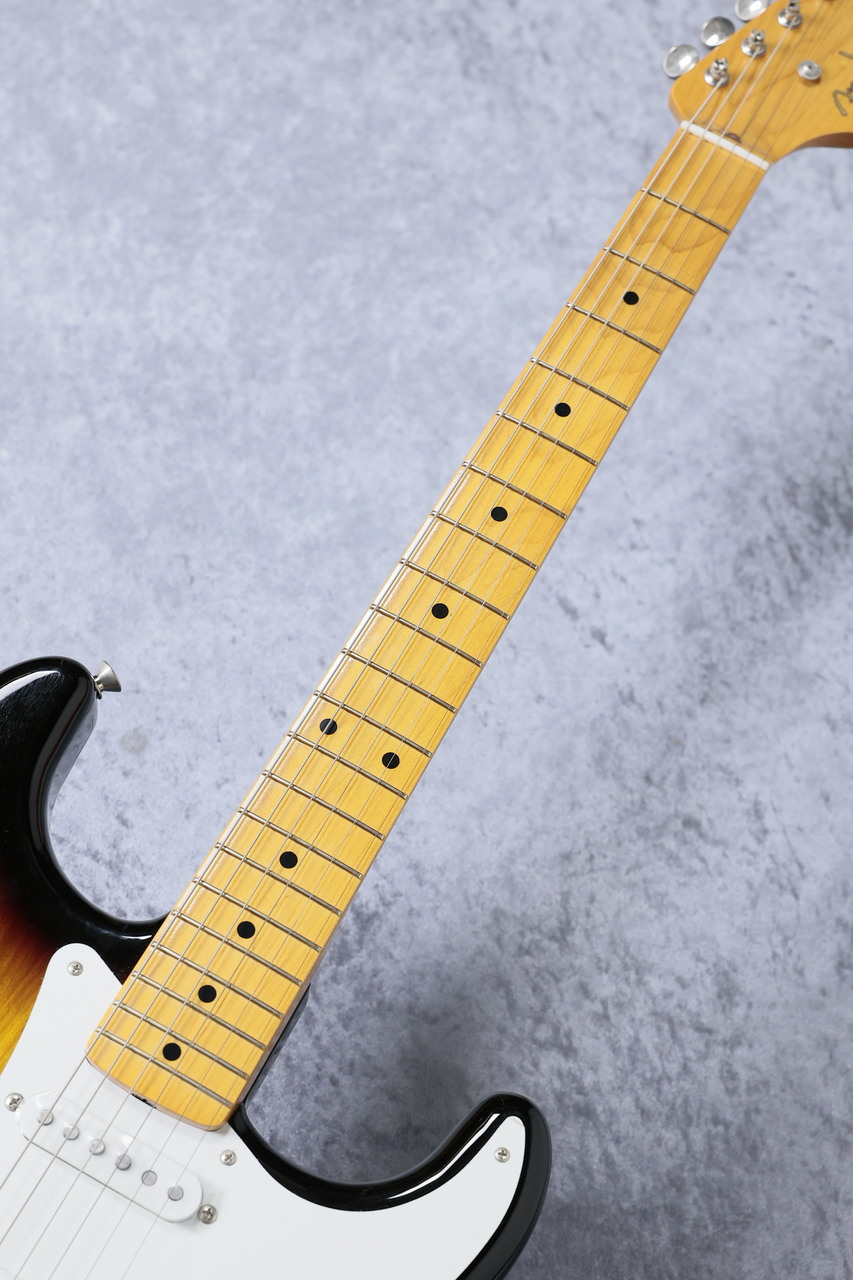 Fender FSR Made in Japan Traditional II 50s Stratocaster -2