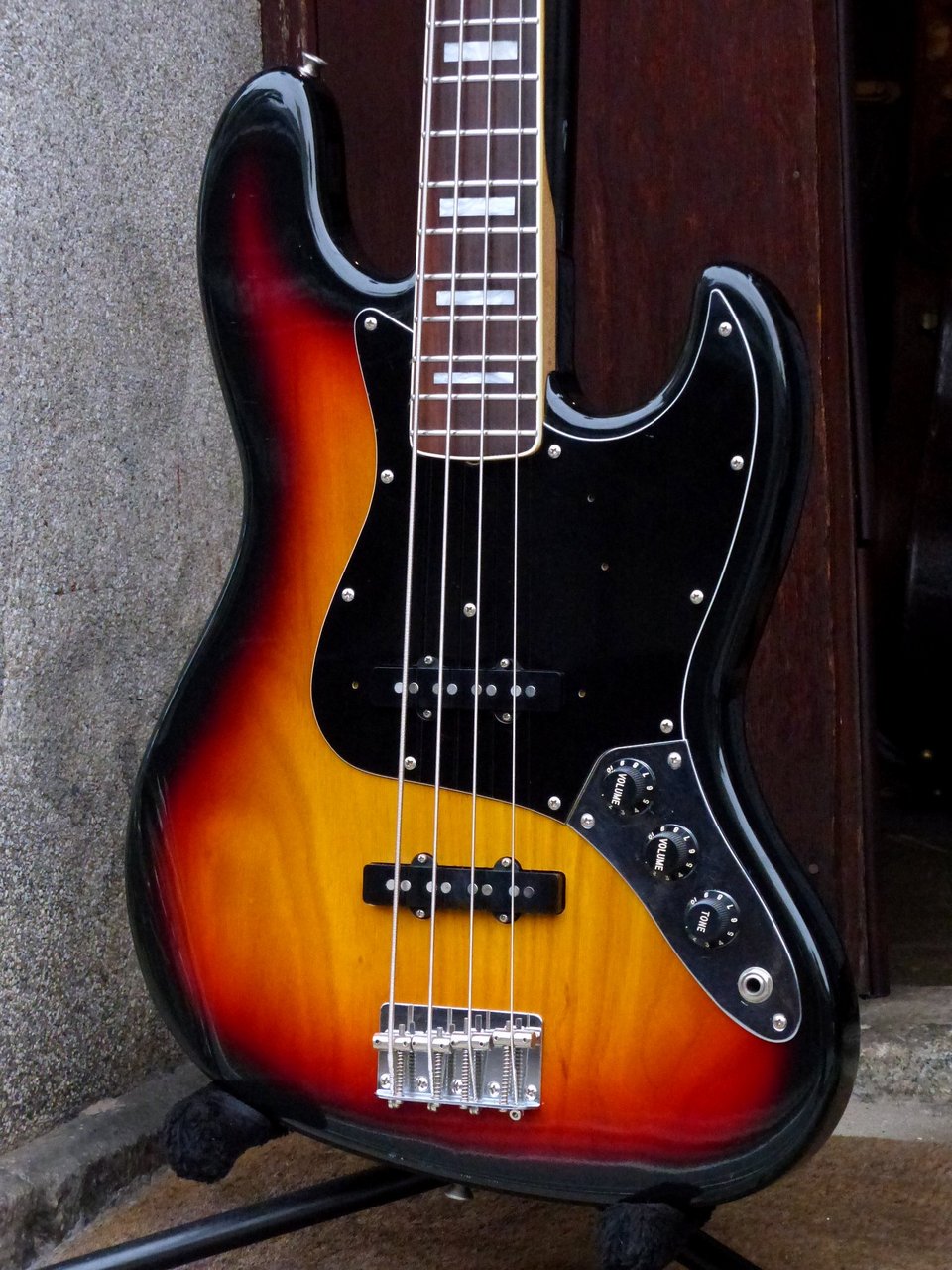 Fender Japan 1984-87 JB75-80 '75 Jazz Bass（中古）【楽器検索