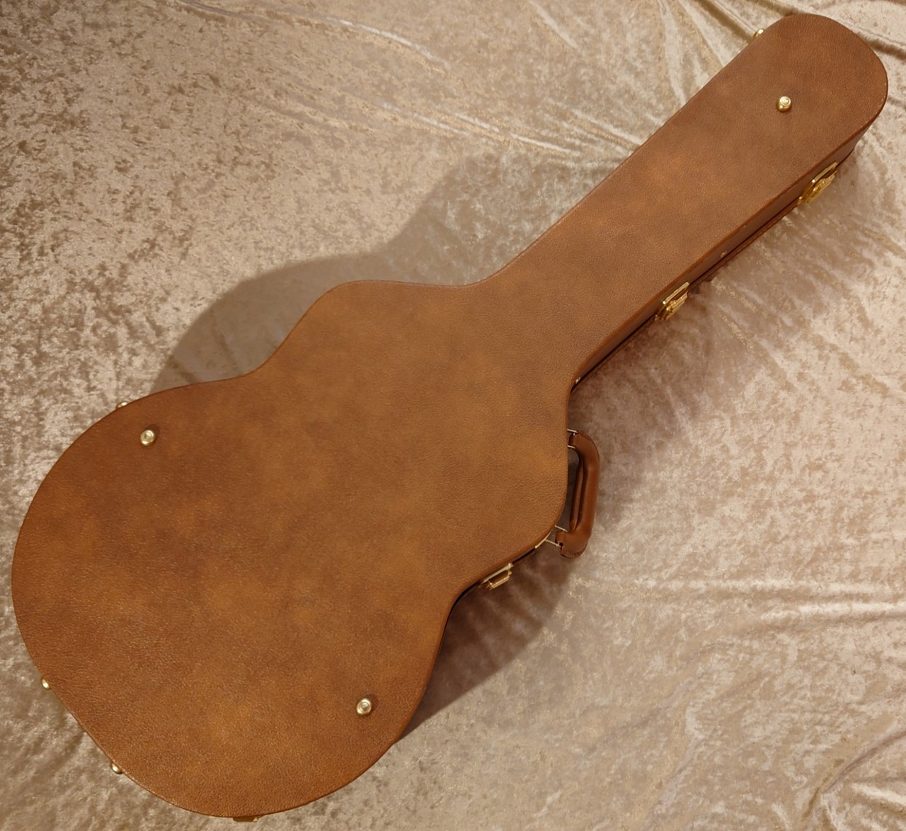 Gibson USA セミアコースティック用 ブラウンハードケース es-335 Gibson 【NEW】Original Hardshell Case Brown ES-335 [セミアコ用]【G