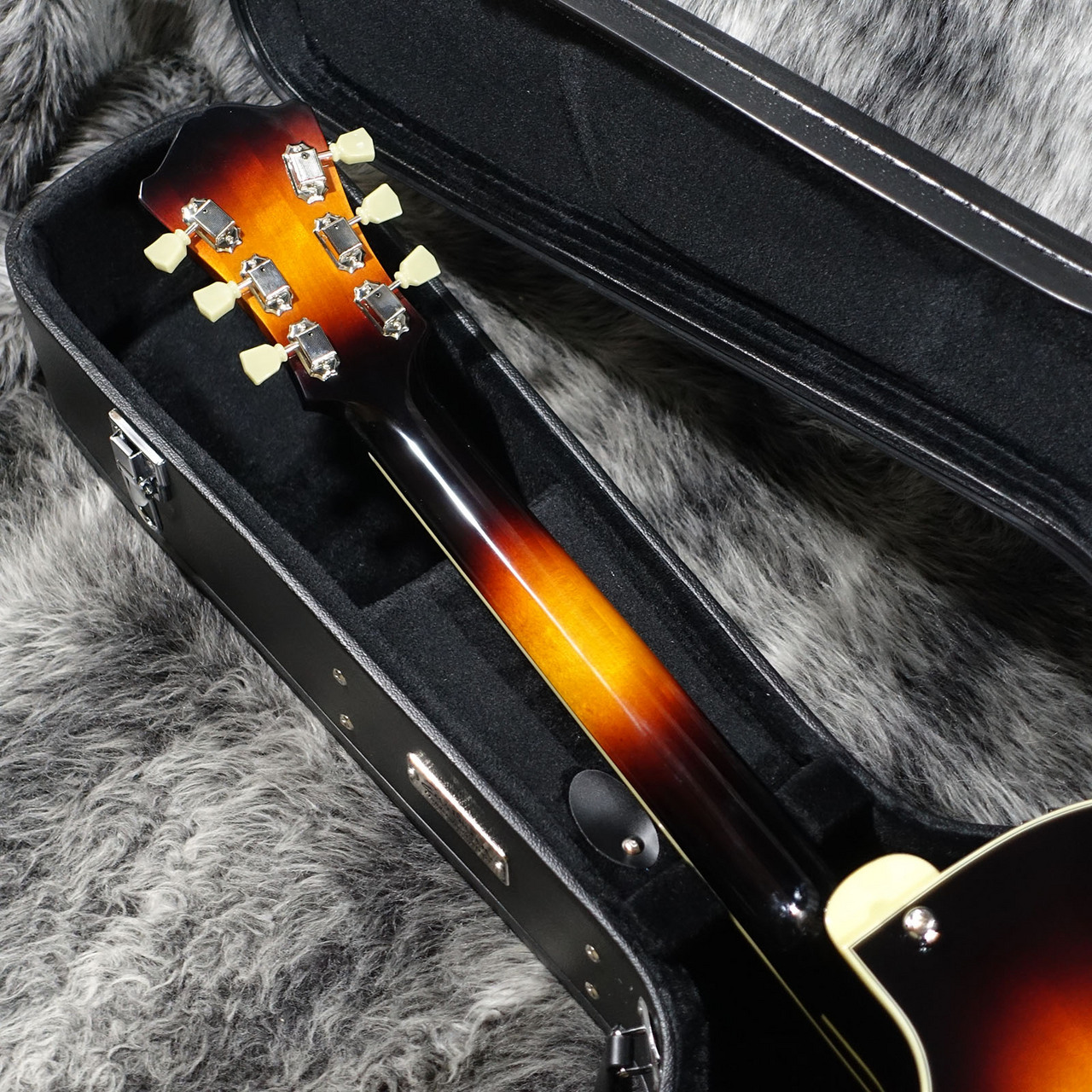 Eastman AR372CE Sunburst イーストマン　フルアコギター AR372CE - Eastman Guitars