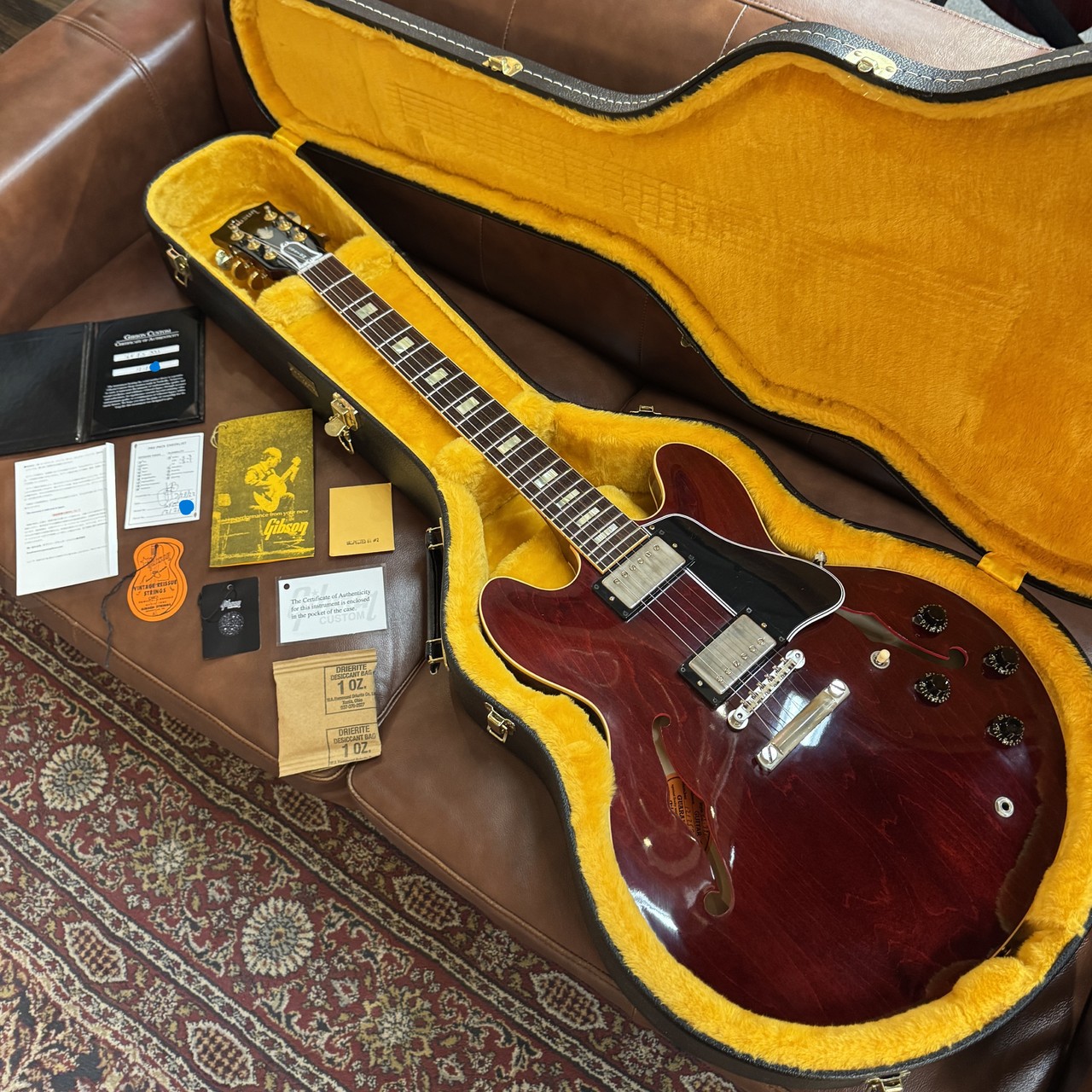 Gibson Custom Shop 【激レアモデル・軽量個体】1964 ES-335 Reissue w