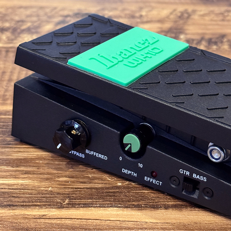 <動作確認済>Ibanez WH-10 V3 ワウ　少し凹んだ元箱と説明書付 Ibanez WH10V3｜ミュージックランドKEY