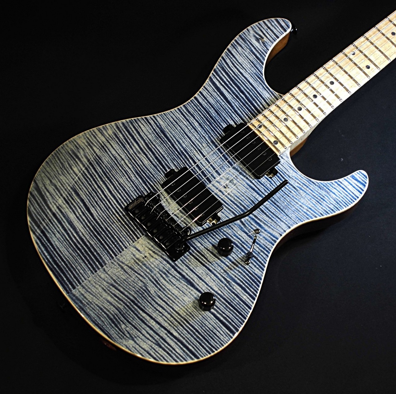 Black Smoker Futura-S HH / 5A Flame Sycamore Top Birds Eye Maple
