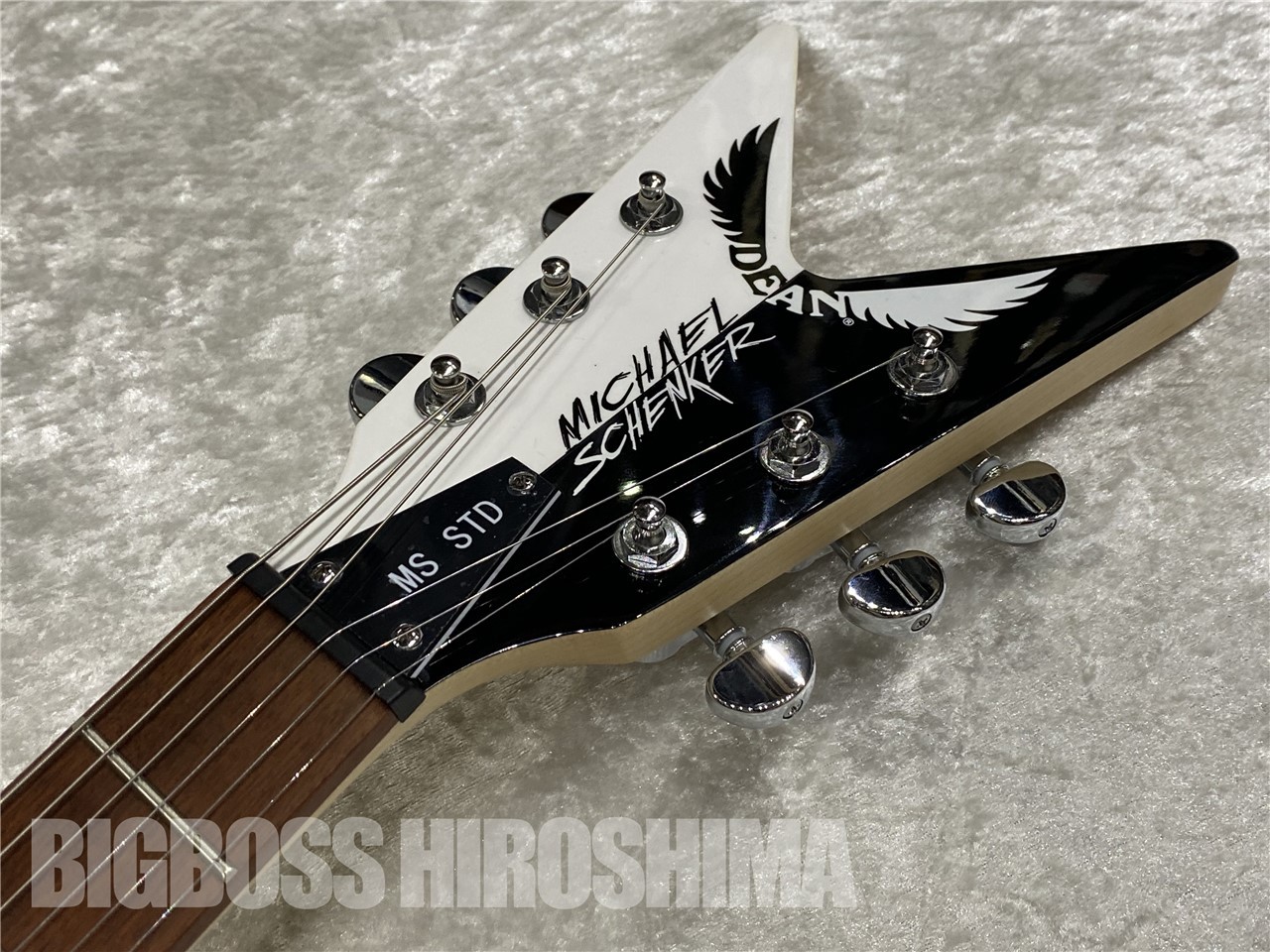 DEAN MICHAEL SCHENKER STANDARD (Black and White)（新品/送料無料）【楽器検索デジマート】