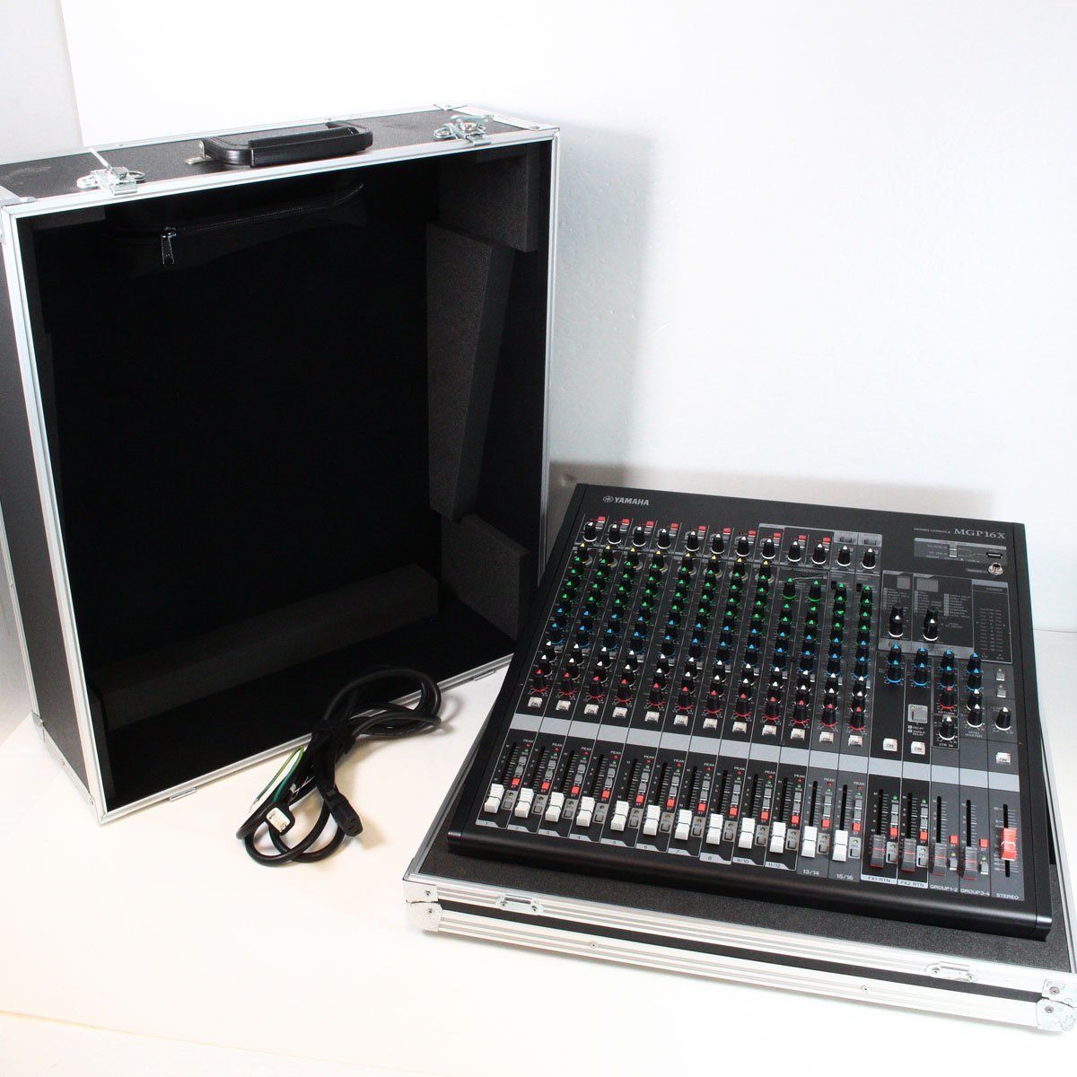 YAMAHA ミキサー MGP16X ヤマハ アナログミキサー ハードケース付き
