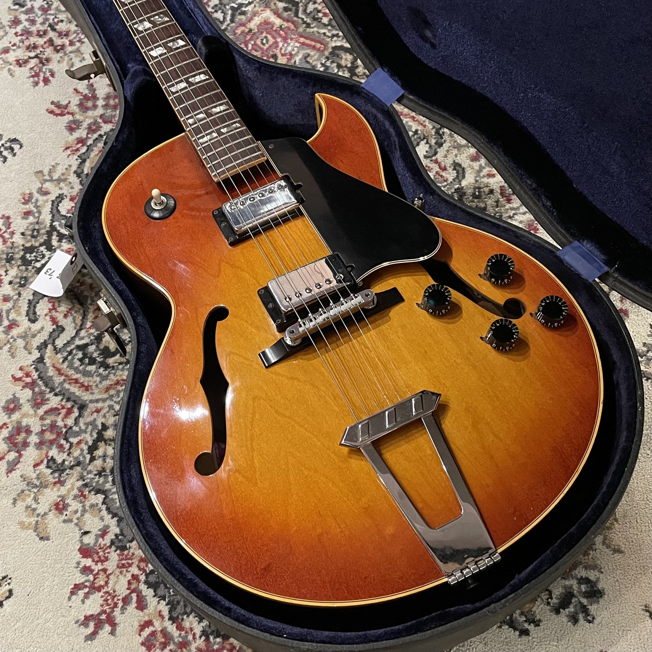 Gibson ES-175D Sunburst 1973年製 ≒3.24kg（ビンテージ）【楽器検索