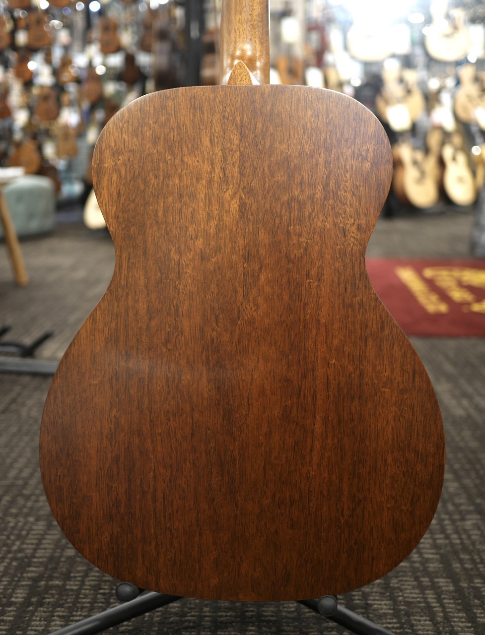 Martin 00-15M オールマホガニー単板 Martin00-15M #2829181【オールマホガニーボディ】【USA製】商品
