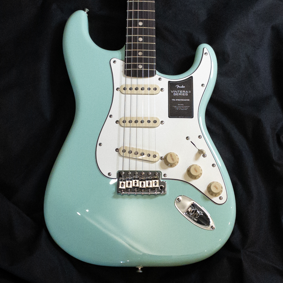 Fender Vintera II 70s Stratocaster RW SFG(Surf Green)（新品特価
