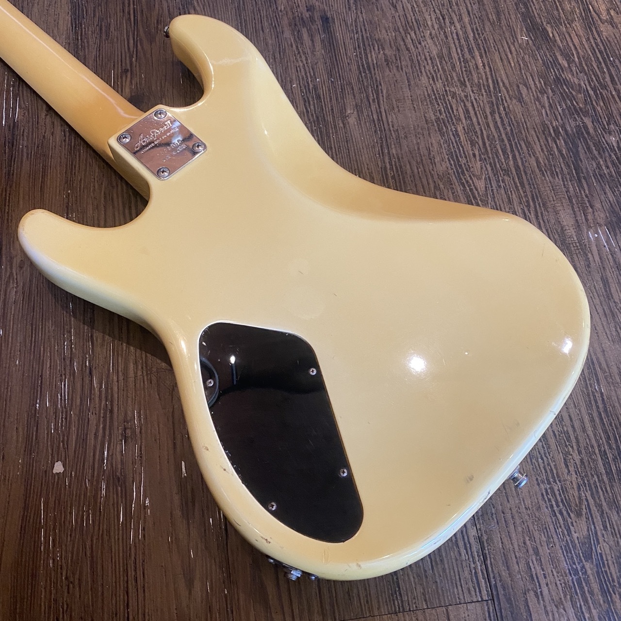 Aria Pro II Diamond Series Electric Bass Guitar アリアプロ